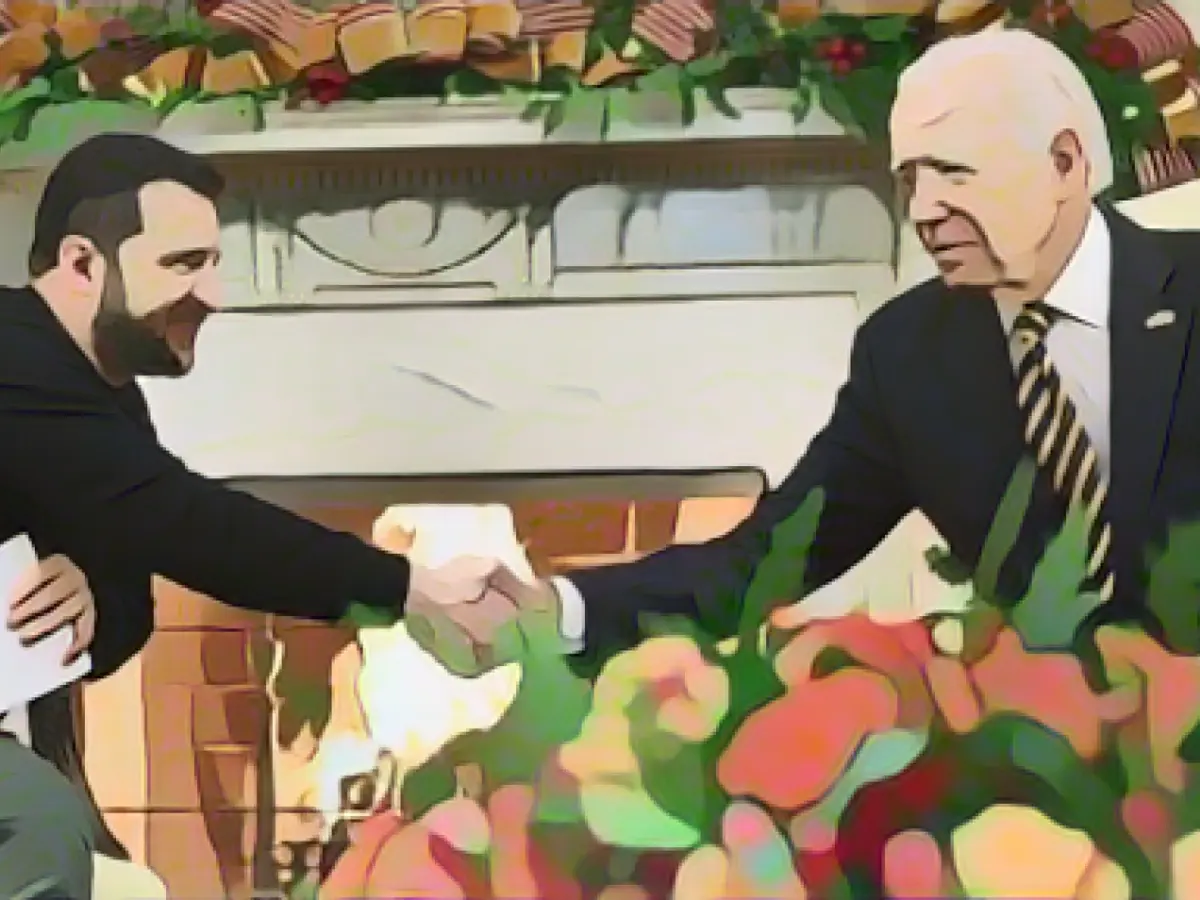 Selenskyj cautiously optimistic about new aid during US visit