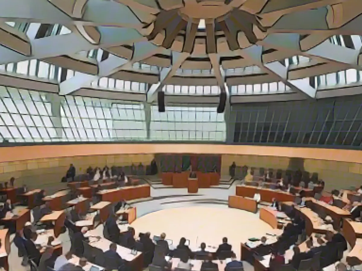 State parliament discusses Pisa study and violence in stadiums