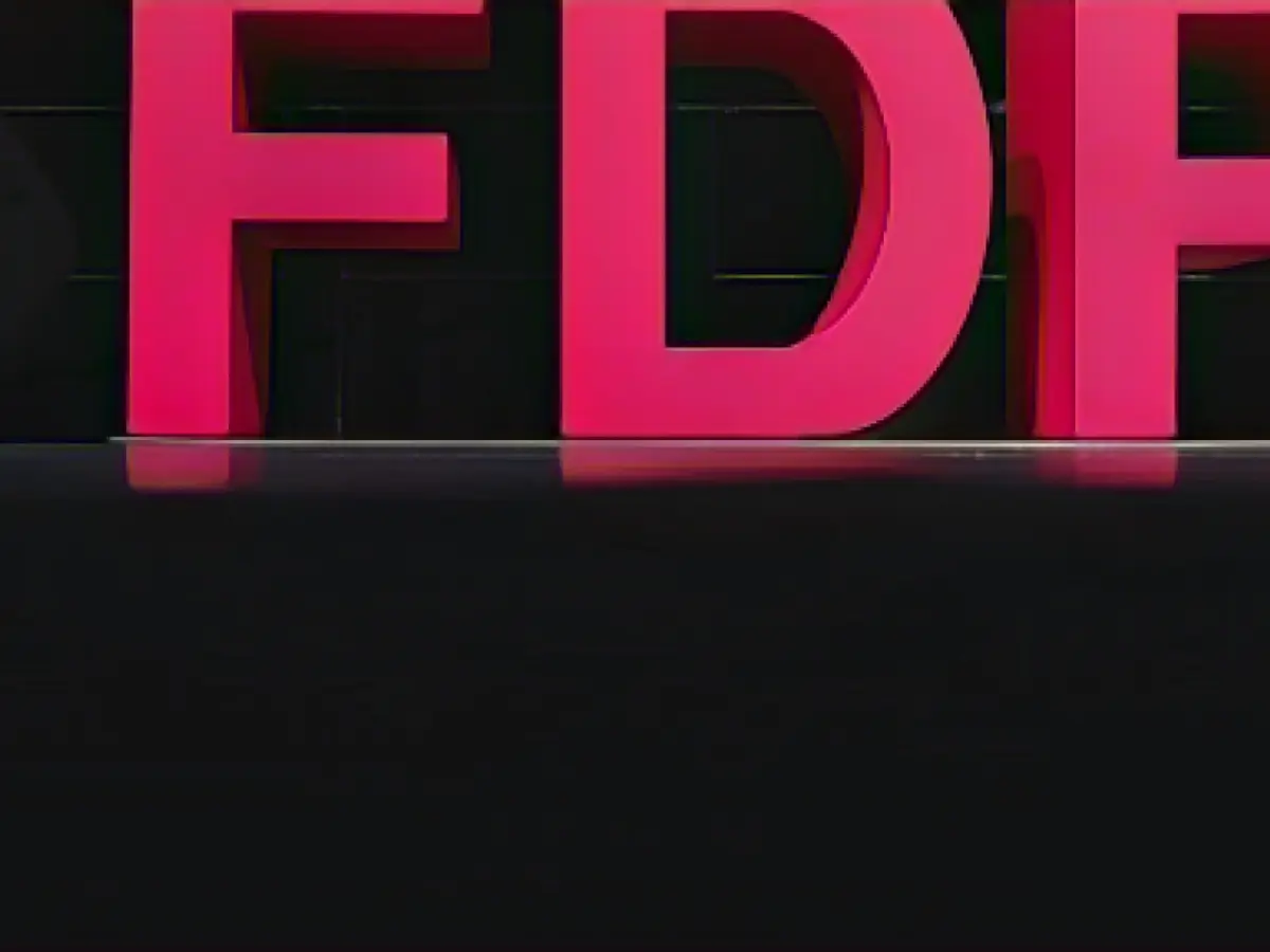 FDP state leader is in favor of the Liberals remaining in the federal coalition