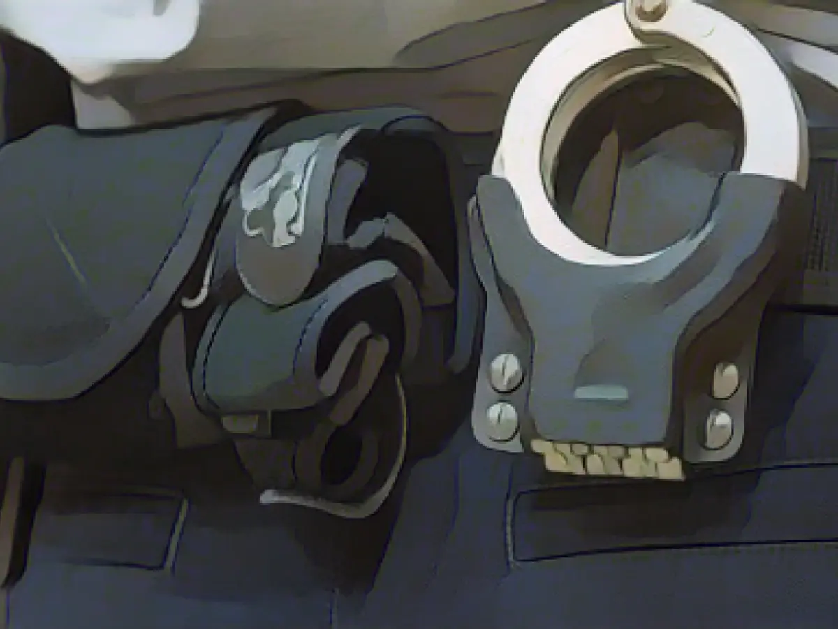 Man allegedly strangled wife's neck: Arrest warrant