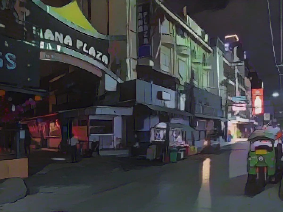 Chinese influencer faces charges of 'visa violation' in Thailand after video about women's safety sparks backlash