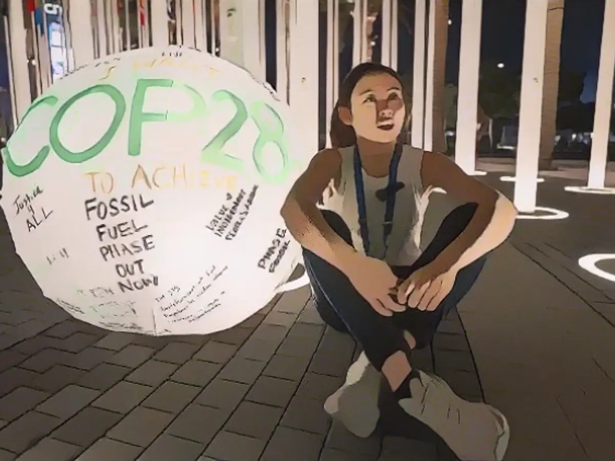 UN climate conference calls for a move away from fossil fuels