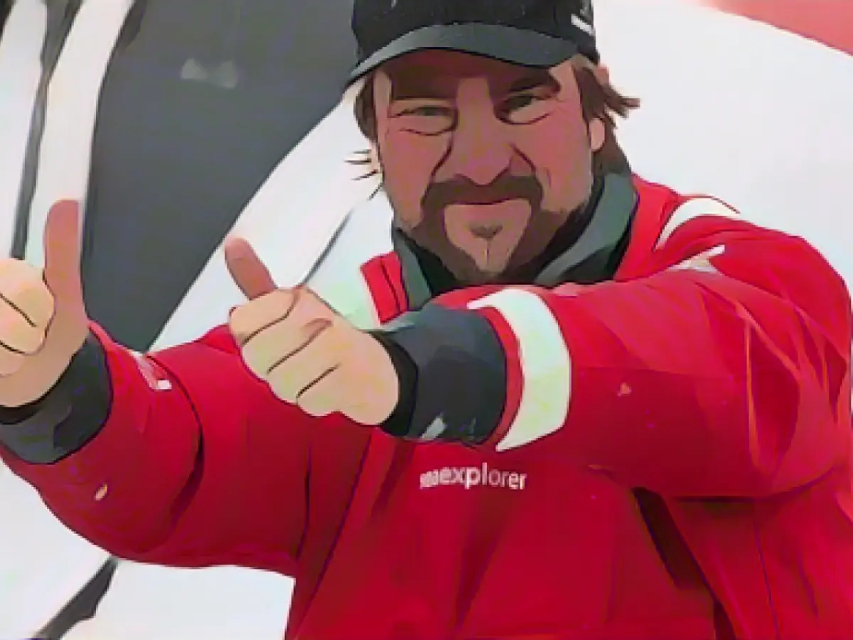 Circumnavigator Herrmann: Awarded the Order of Merit of the Federal Republic of Germany