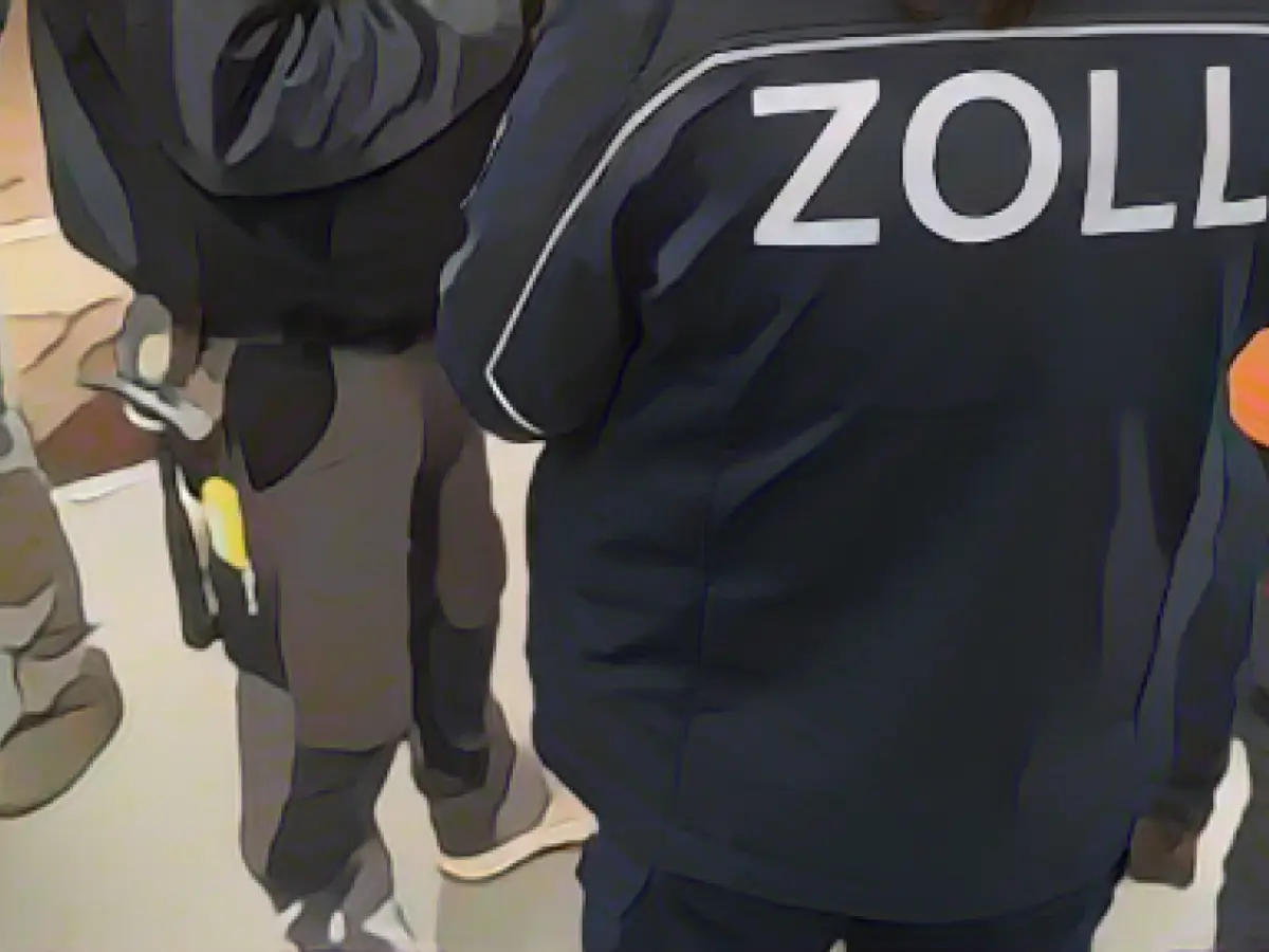 Customs seize 60 kilos of marijuana