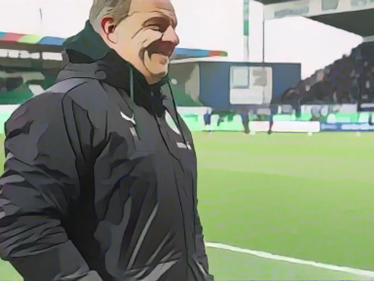 Fürth heads to FC Schalke with "Christmas and St. Nicholas flitters"