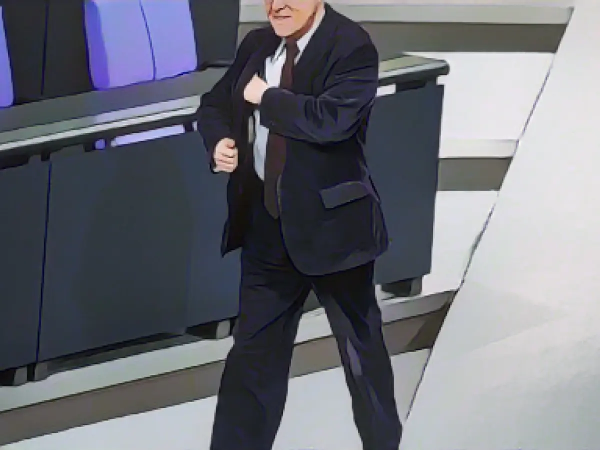 Gysis' long road to the lectern