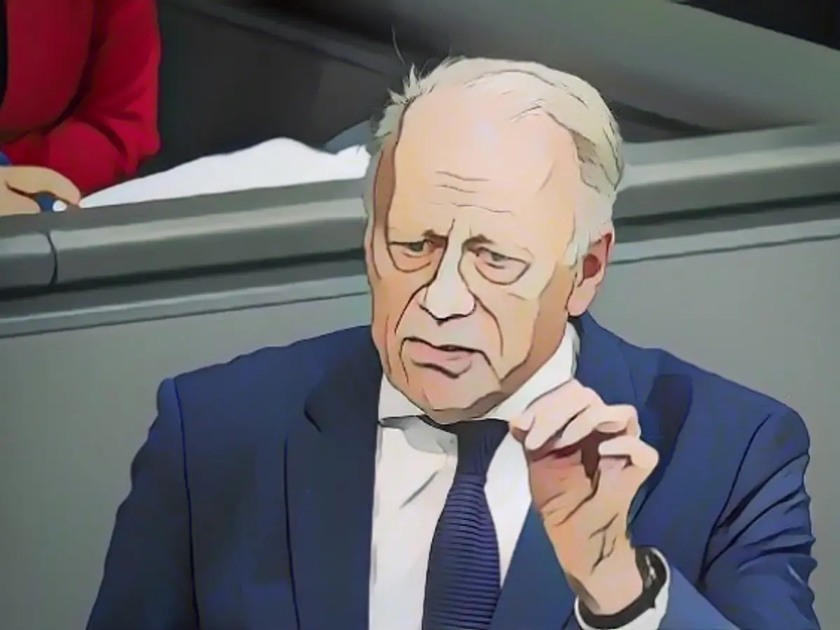 Trittin urges Israel to change course in Gaza war