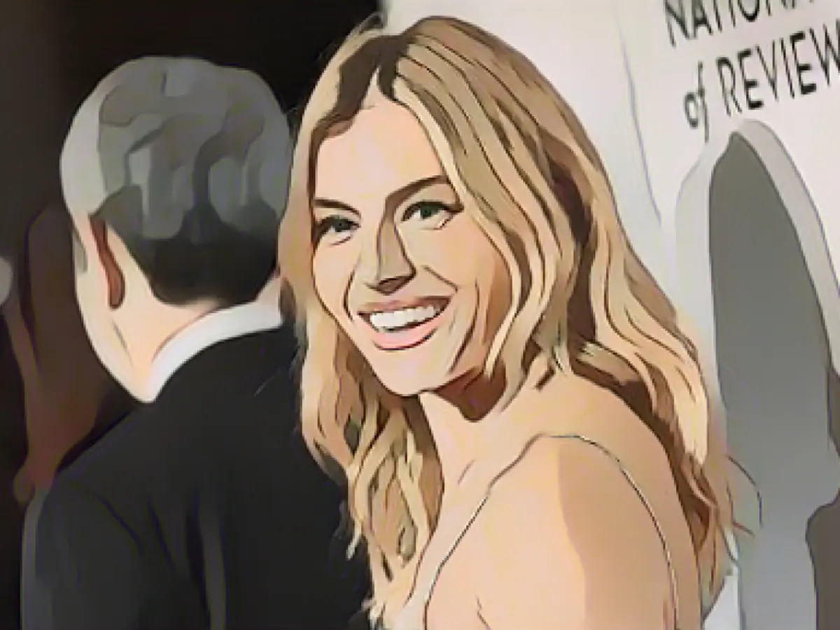 Sienna Miller: How she got through her pregnancy in style