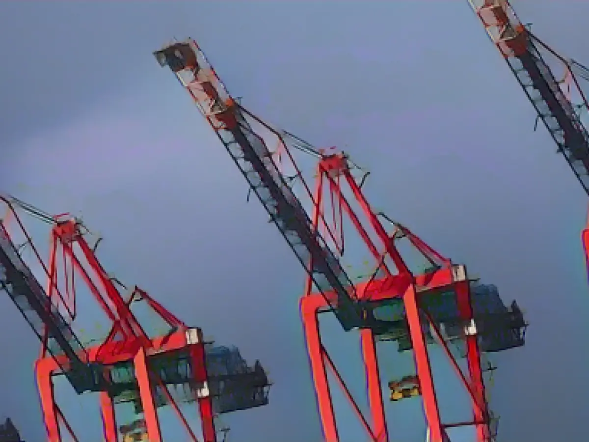 Institutes lower economic forecast for 2024