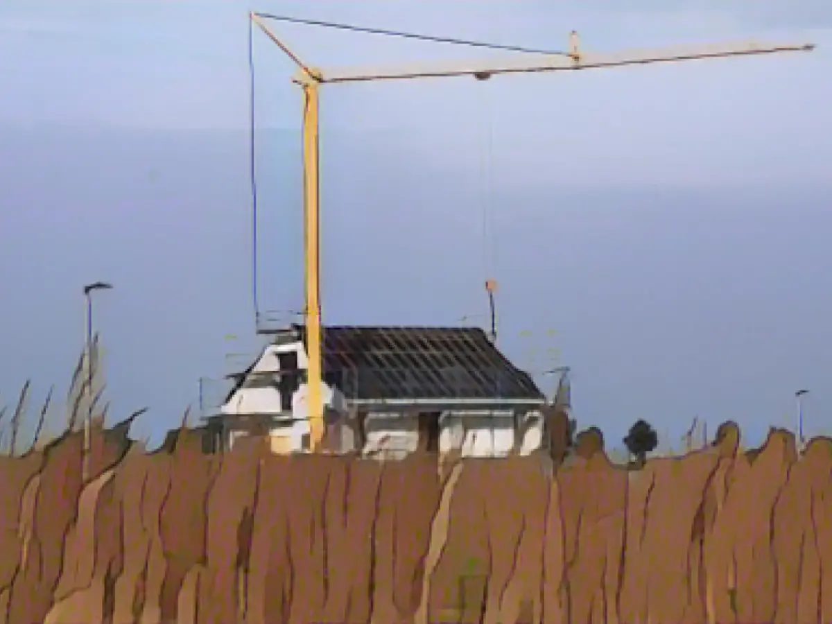 Ministry of Construction announces short-term stop for new construction funding