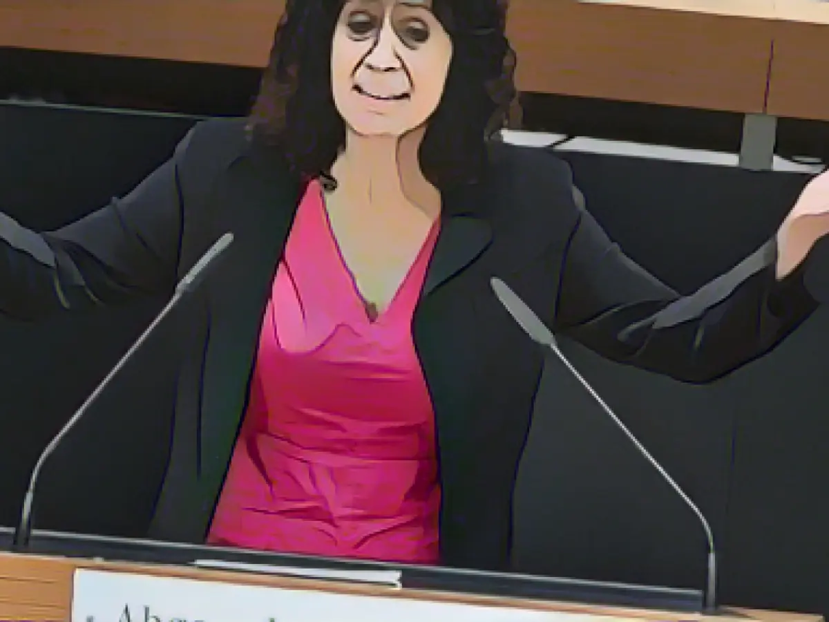 Greens criticize "announcement budget"