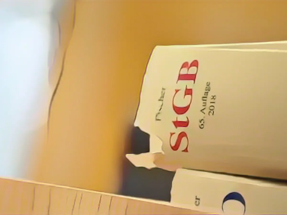 Wife beaten to death with a hammer: Husband on trial for murder