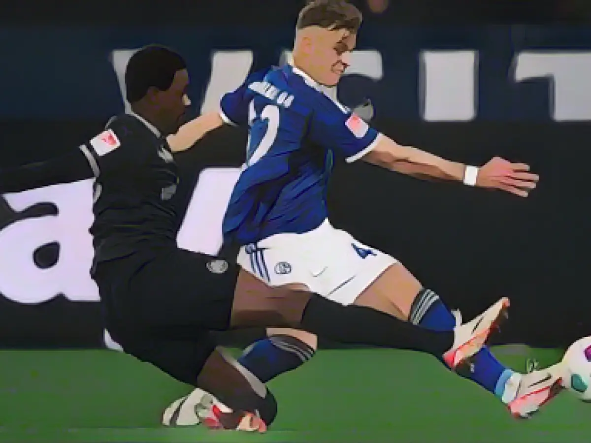 Schalke miss out on third win in a row against Fürth