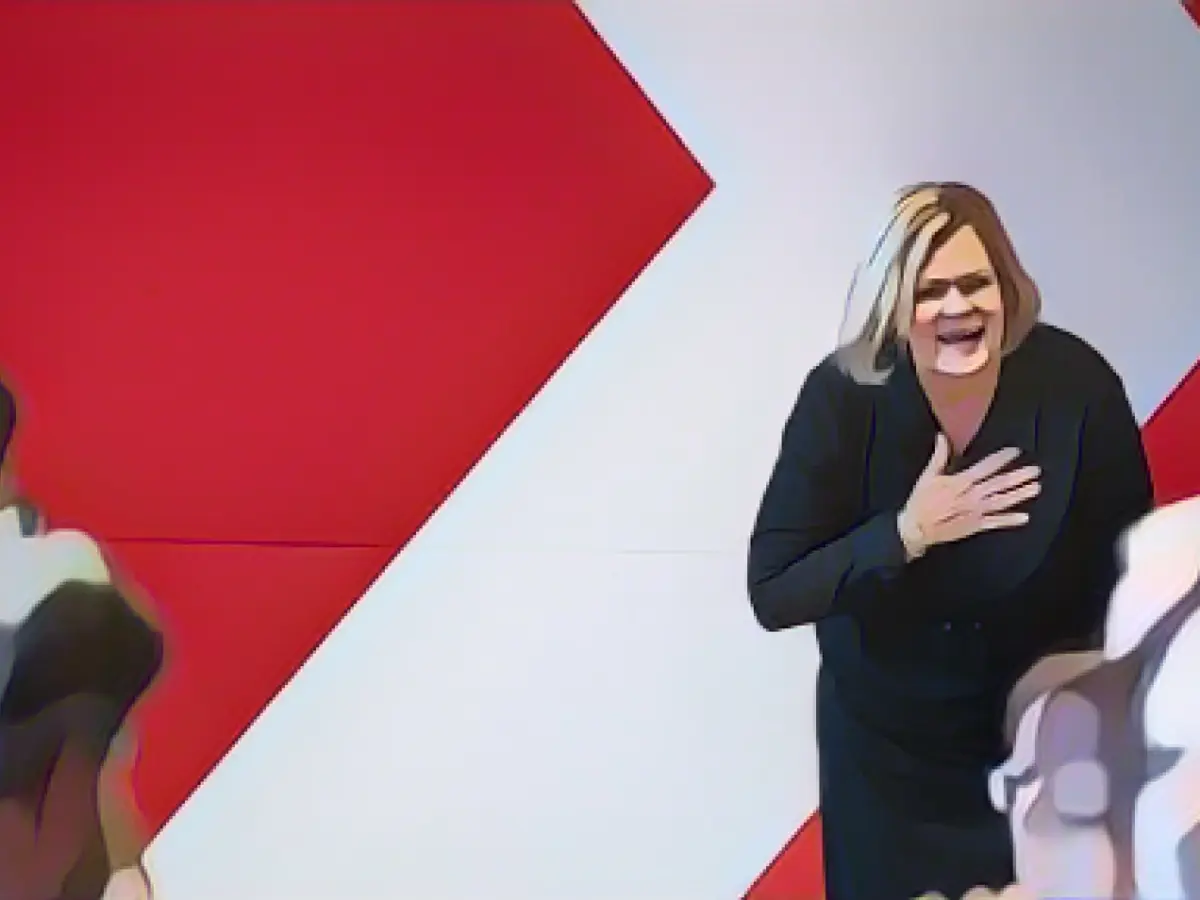 Black-red community of responsibility instead of a marriage of love