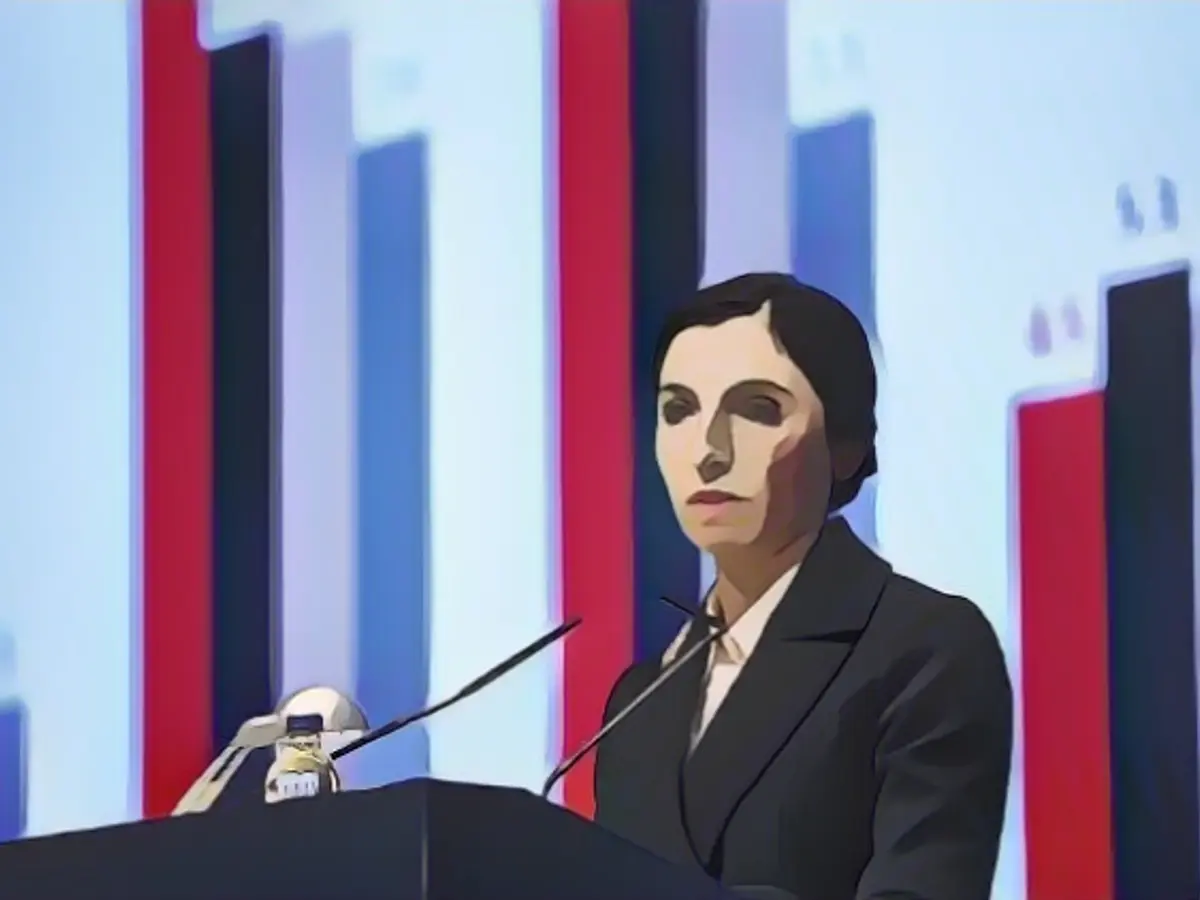 Turkish central bank chief lives with her parents again