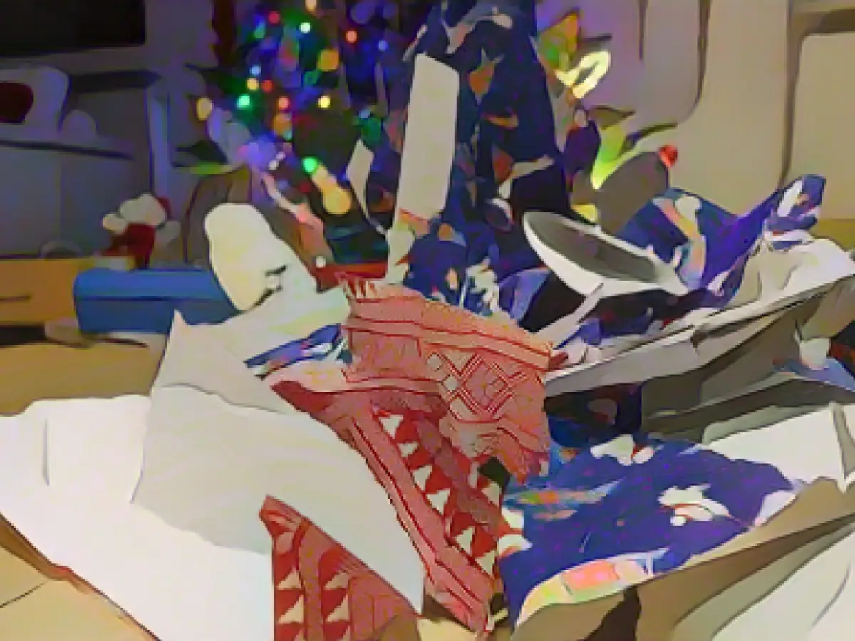 Presents unwrapped and now what? How consumers can reduce their Christmas waste