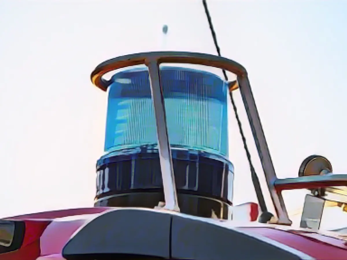 Department store and amusement arcade burnt down: Firefighter injured