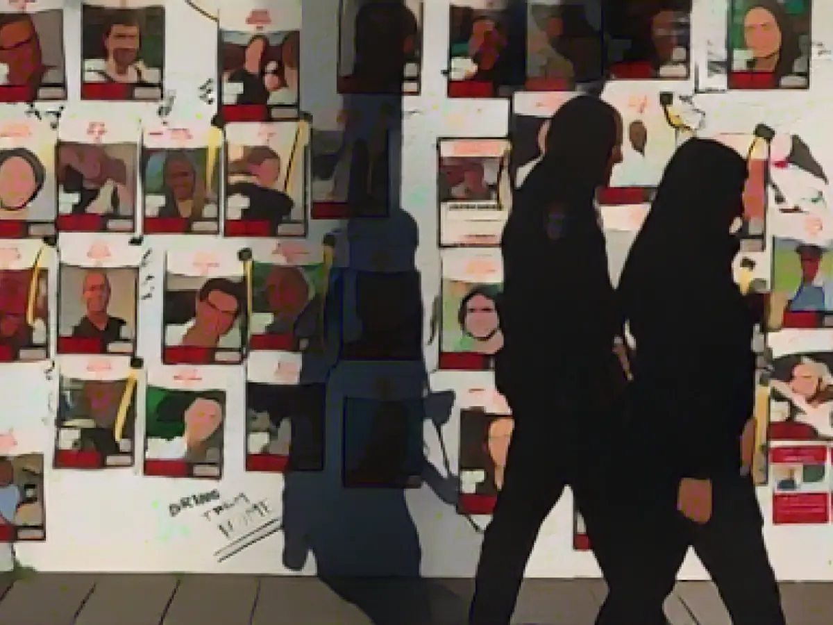 Netanyahu sticks to course in Gaza war despite accidental killing of hostages