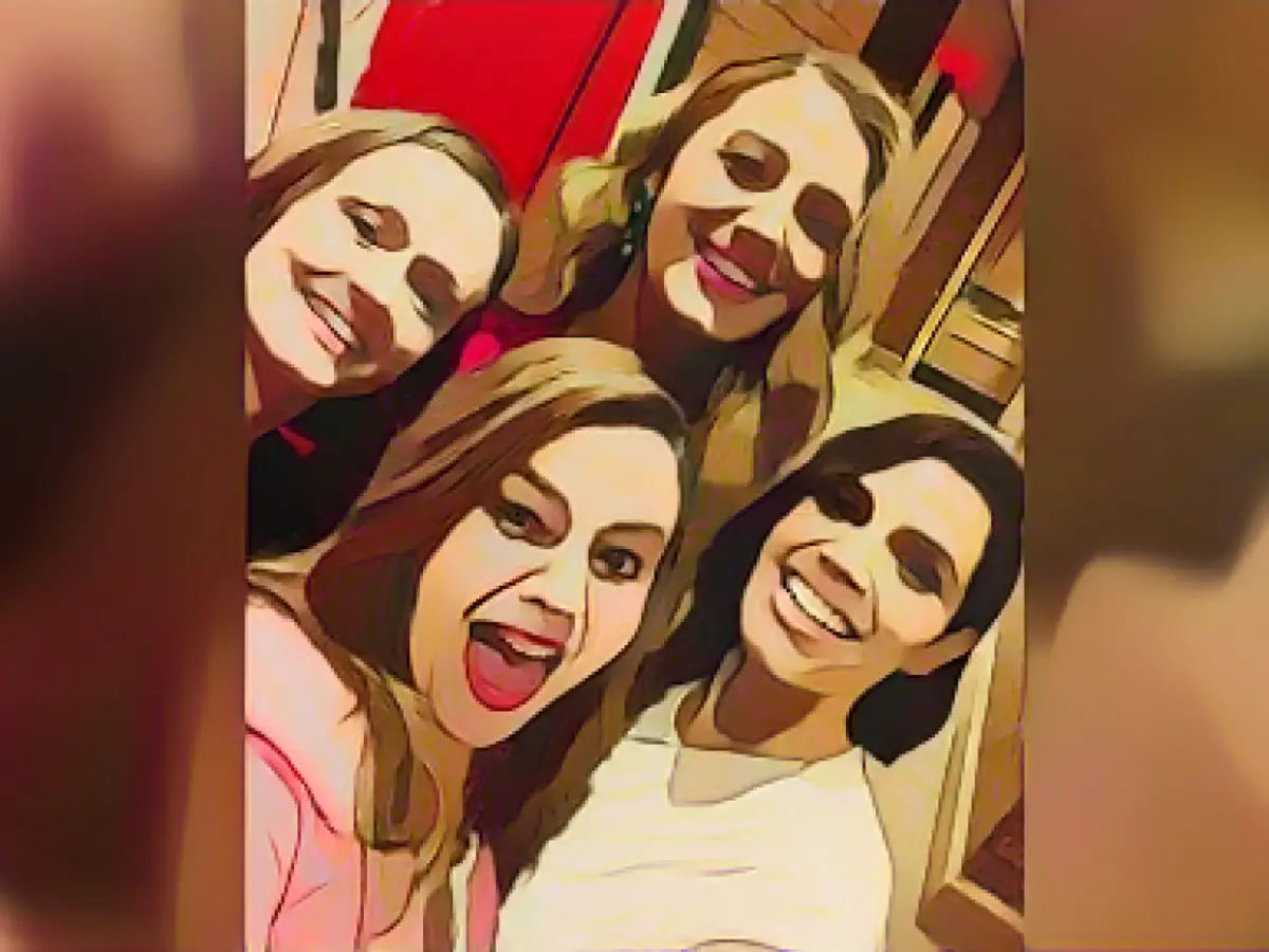 America Ferrera co-starring Blake Lively, Alexis Bledel and Amber Tamblyn "Sisterhood"