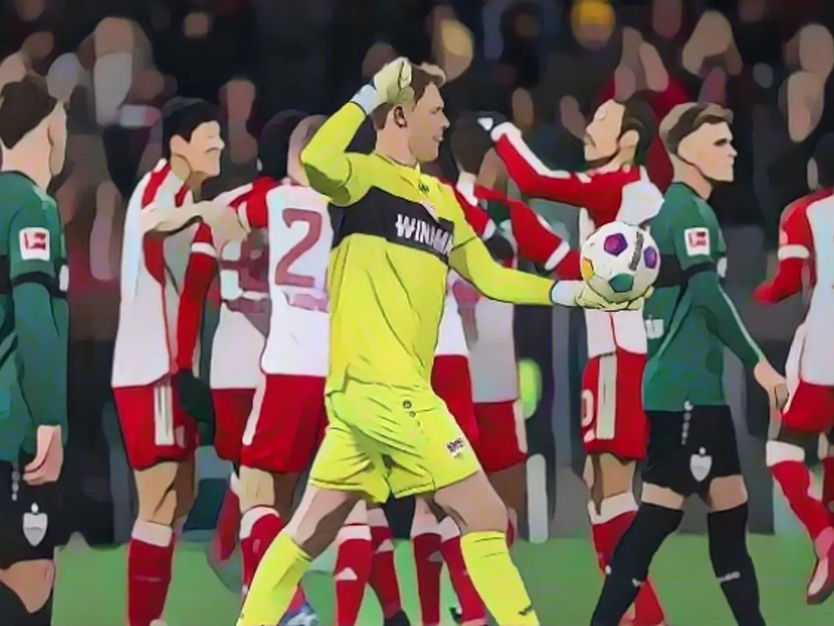 Last line-up of the top match-Bayern overruns Stuttgart