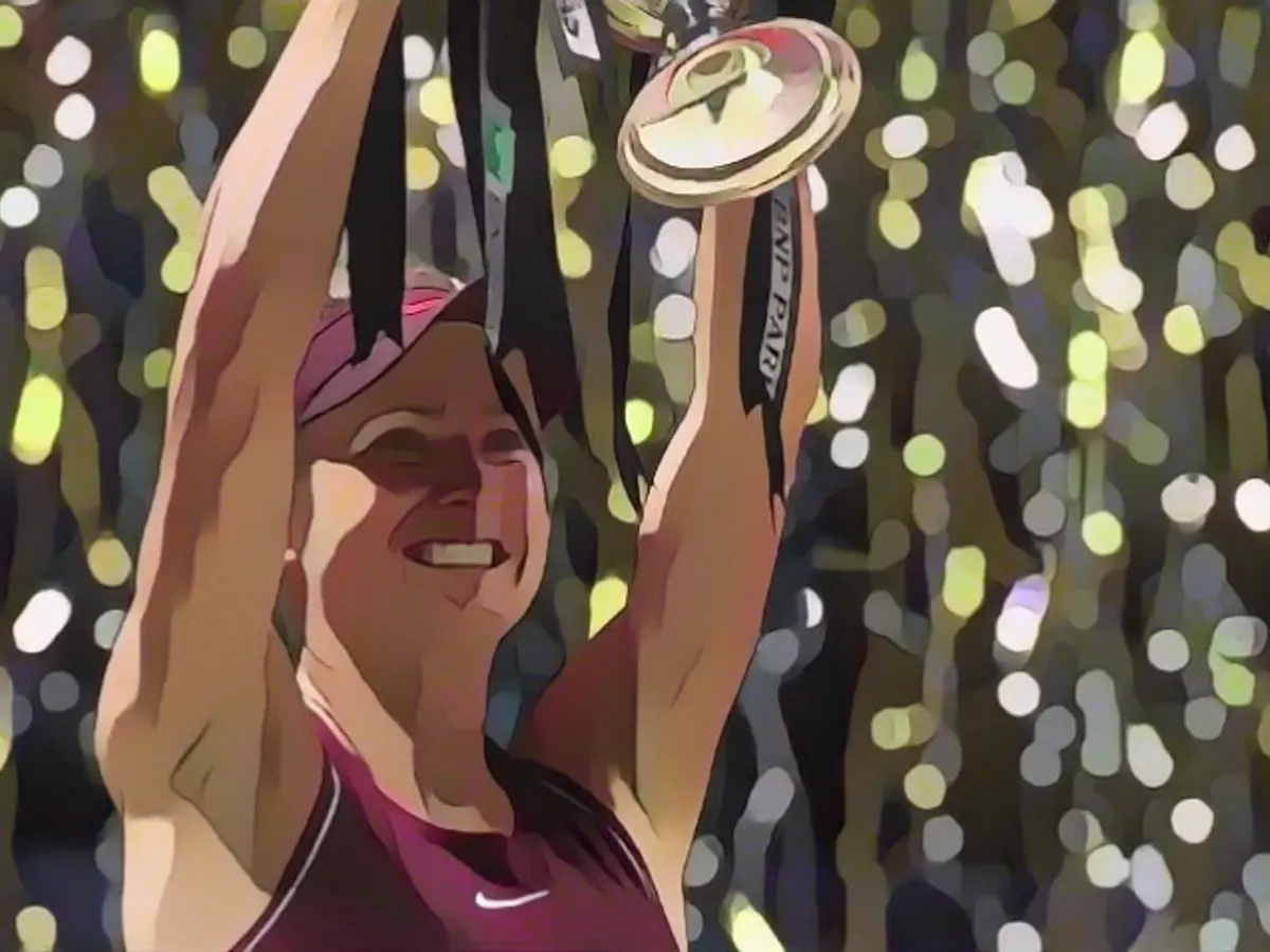 Elina Svitolina: Tennis star hopes to inspire Ukrainians during 'very difficult' times