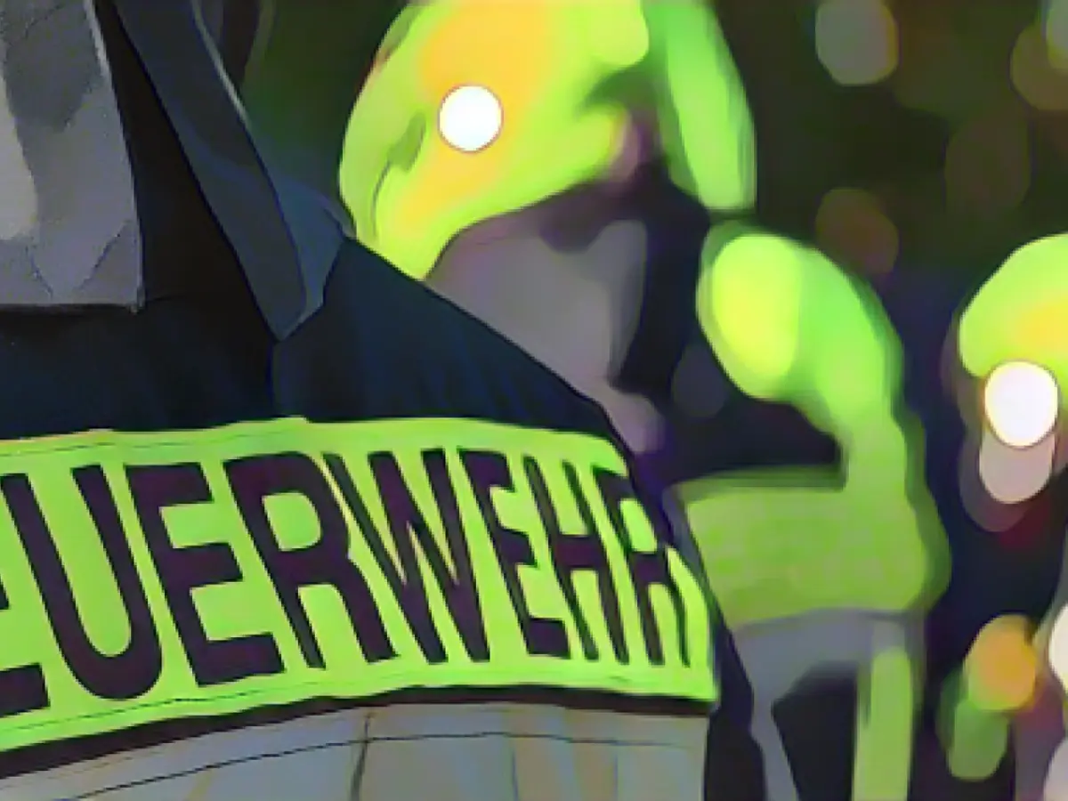 Accident with three injured: Drivers trapped in cars