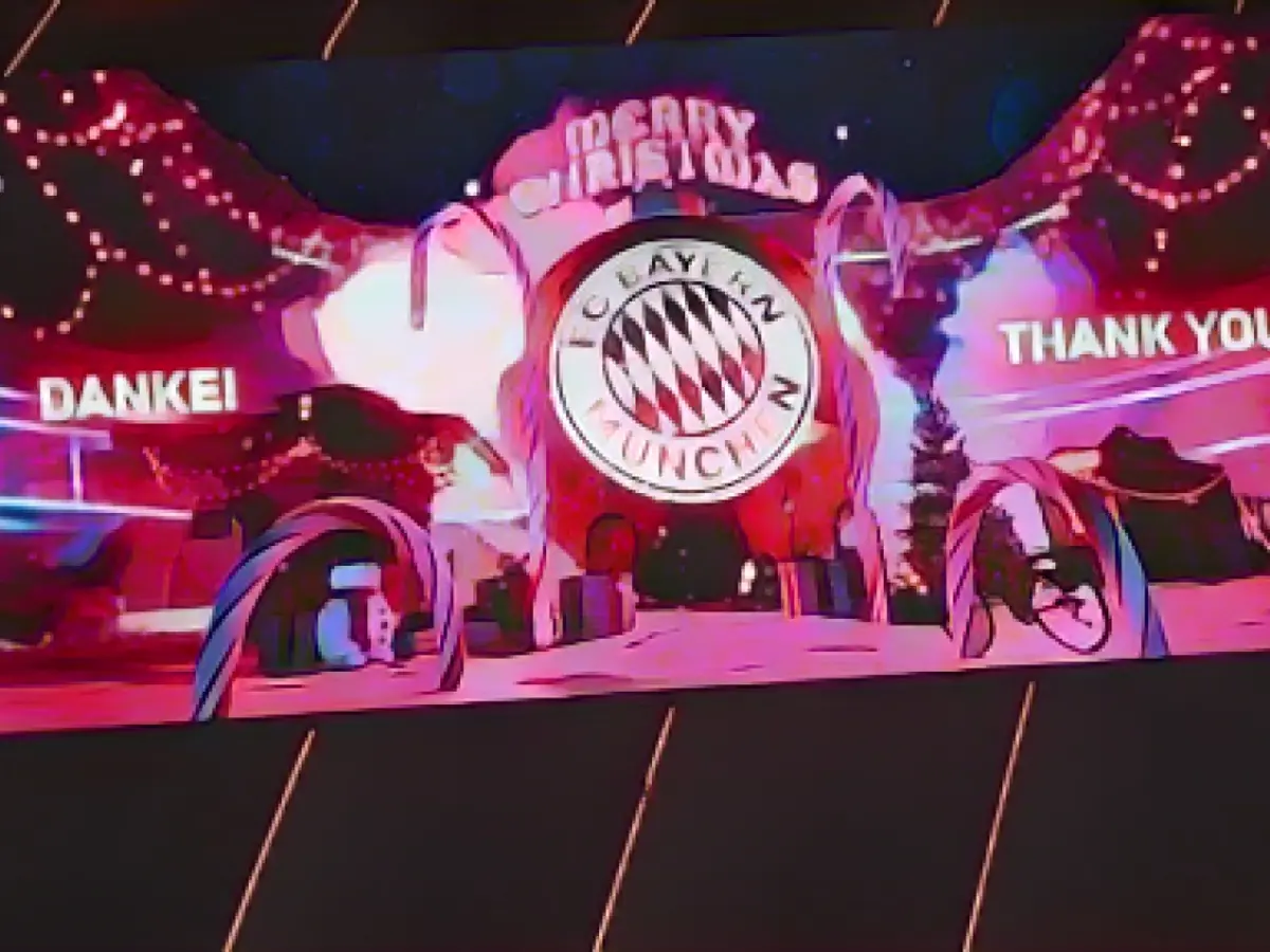 Lazio draw after Bayern win in top match