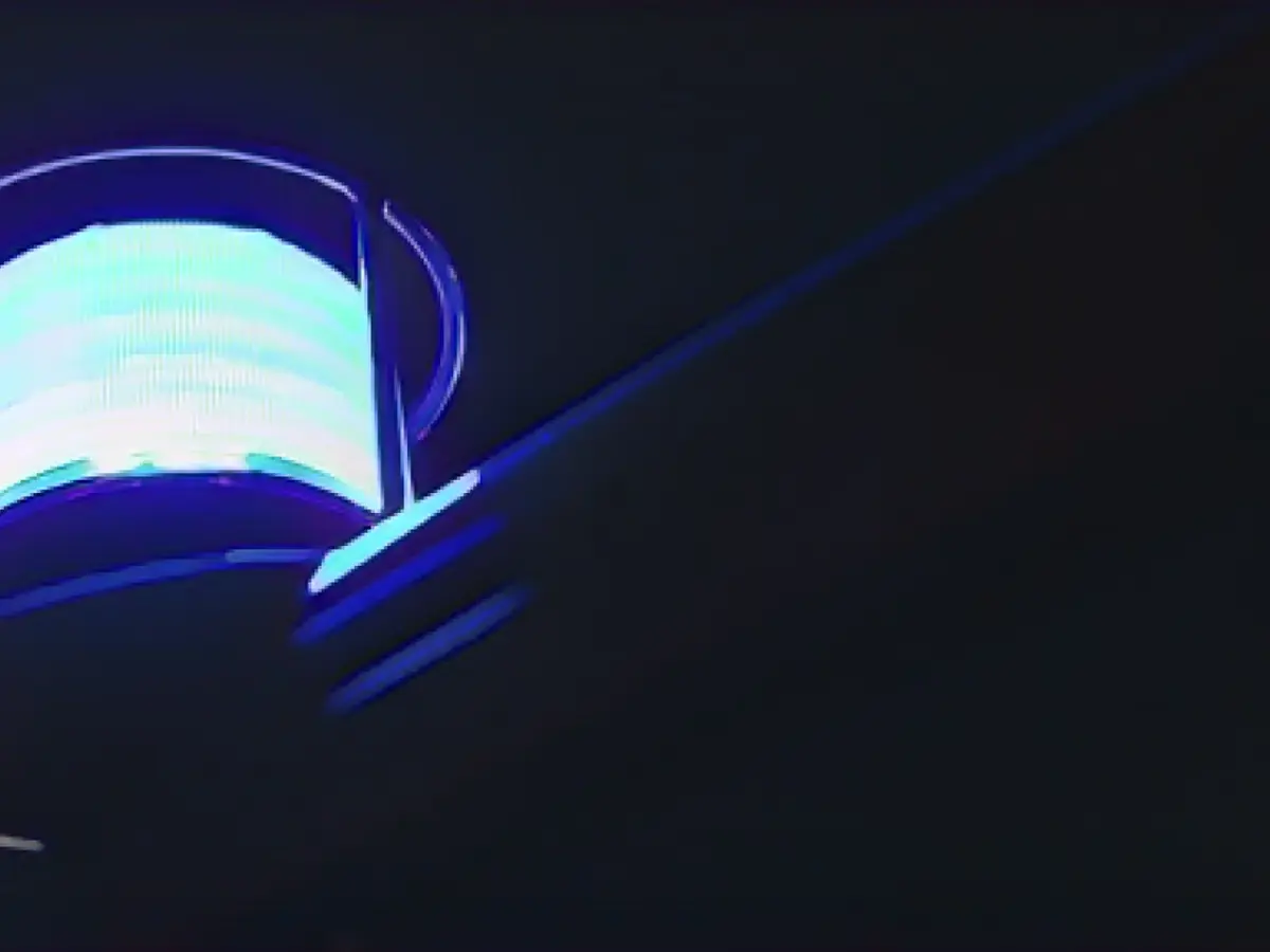 Woman fatally run over by truck in Munich