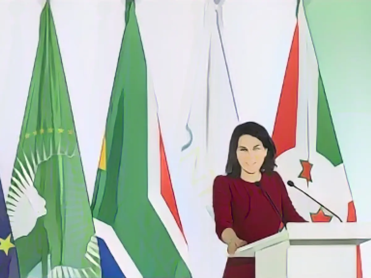 Baerbock at Biontech in Rwanda