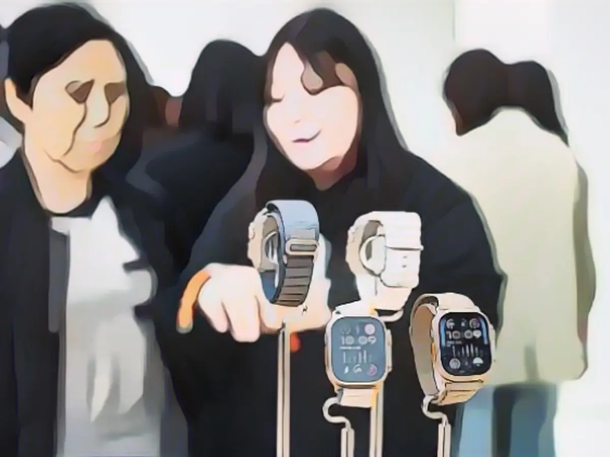 Apple stops sales of new smartwatches in the USA