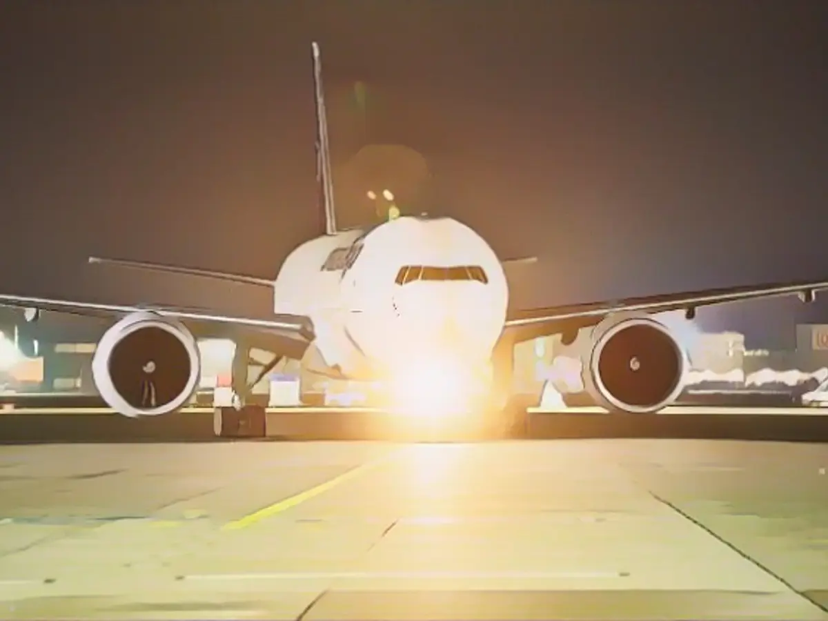 Lufthansa boss angry about kerosene tax