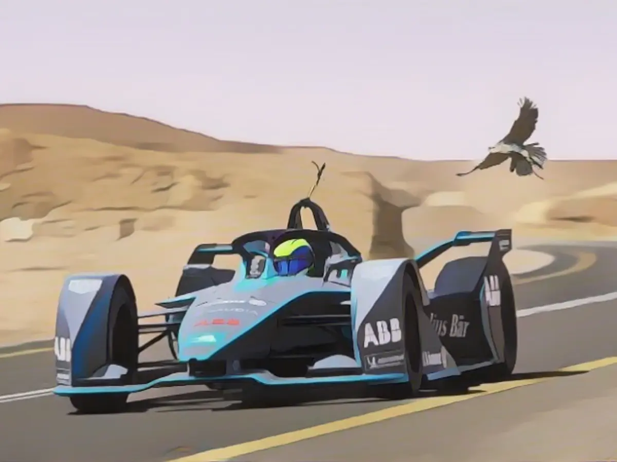 Felipe Massa competes with world's fastest animal ahead of Formula E debut