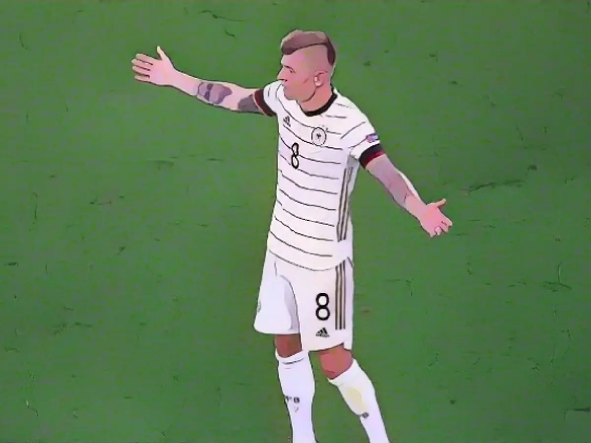 Hoeneß and Matthäus shoot sharply against Kroos comeback