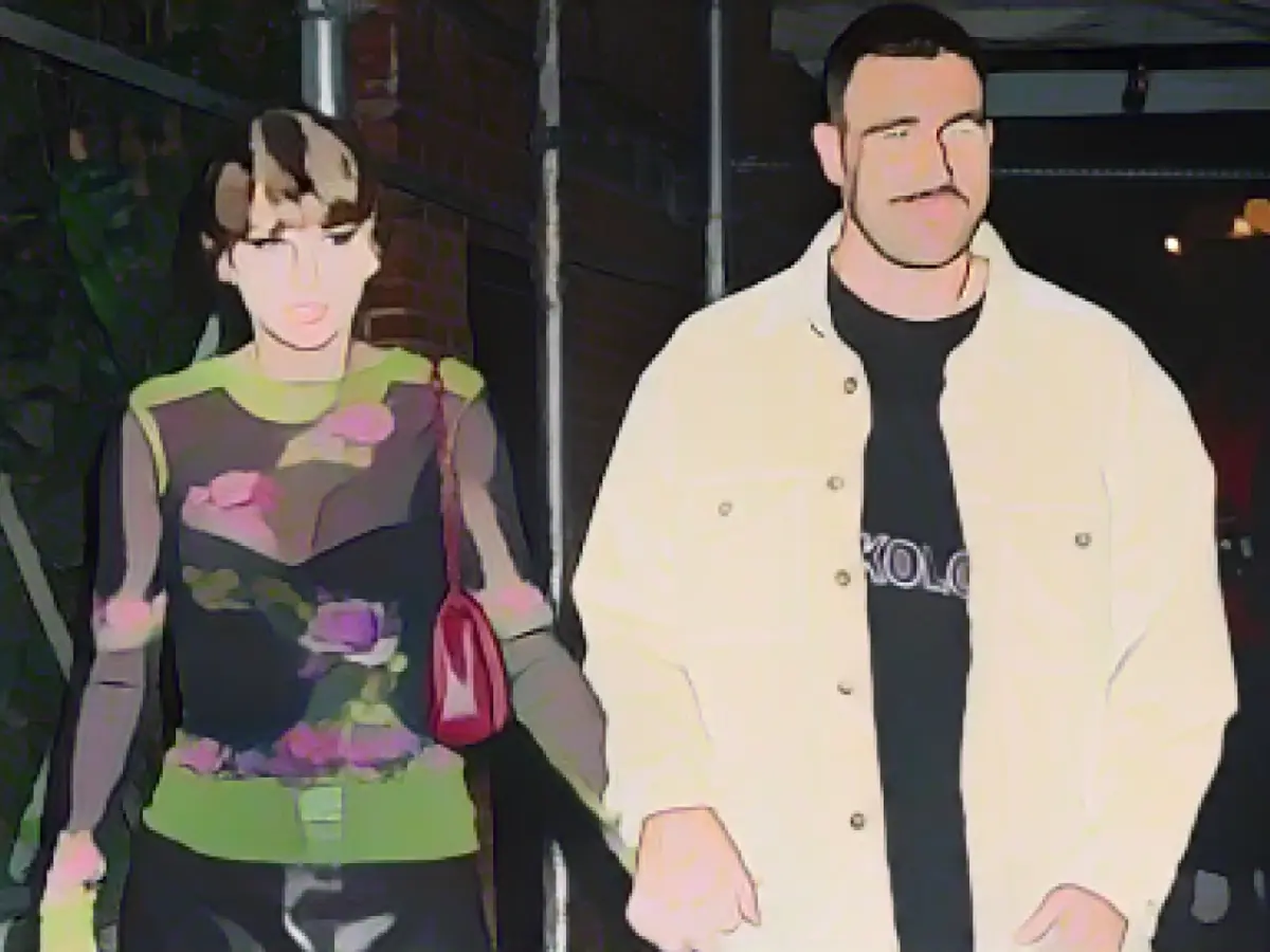 She spends the holidays with Travis Kelce