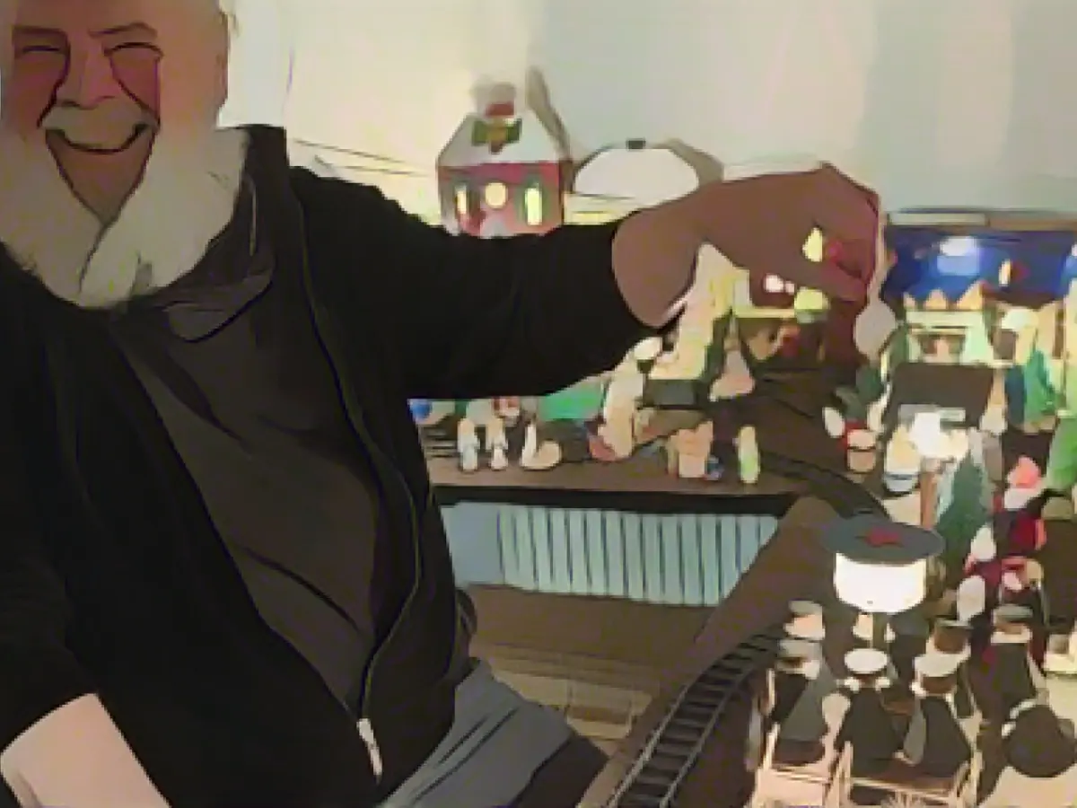 Magic world: Coburg builds miniature Christmas market