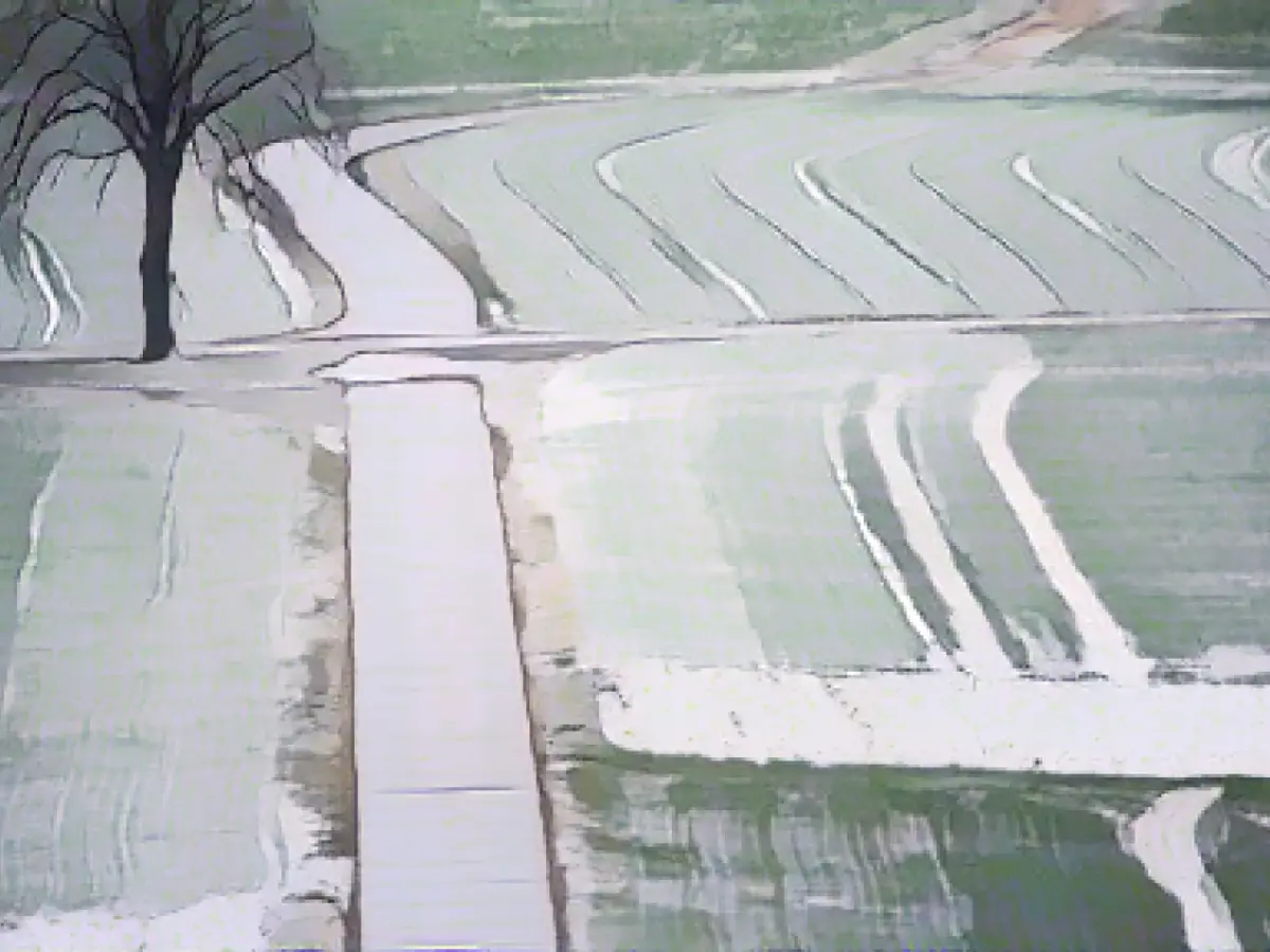 Windy and gusty weather in Thuringia, snow on the peaks