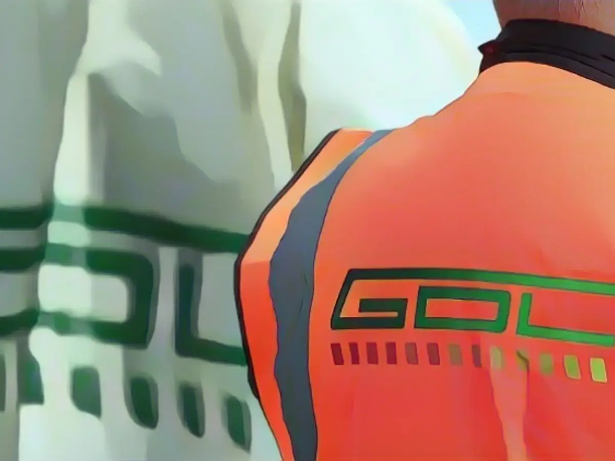 GDL demands signal effect from DB Group