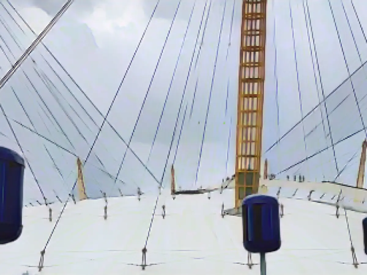 This small turbine can harness the power of passing cars