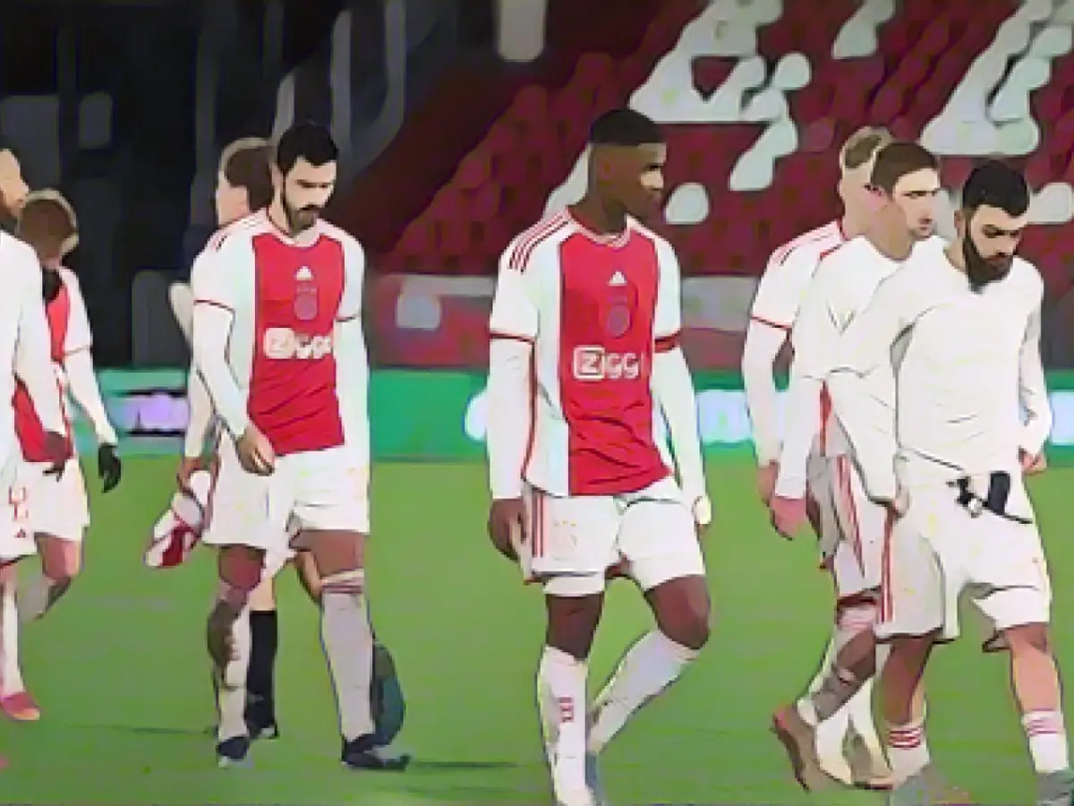 Ajax after embarrassing bankruptcy: Club relegated to the underworld