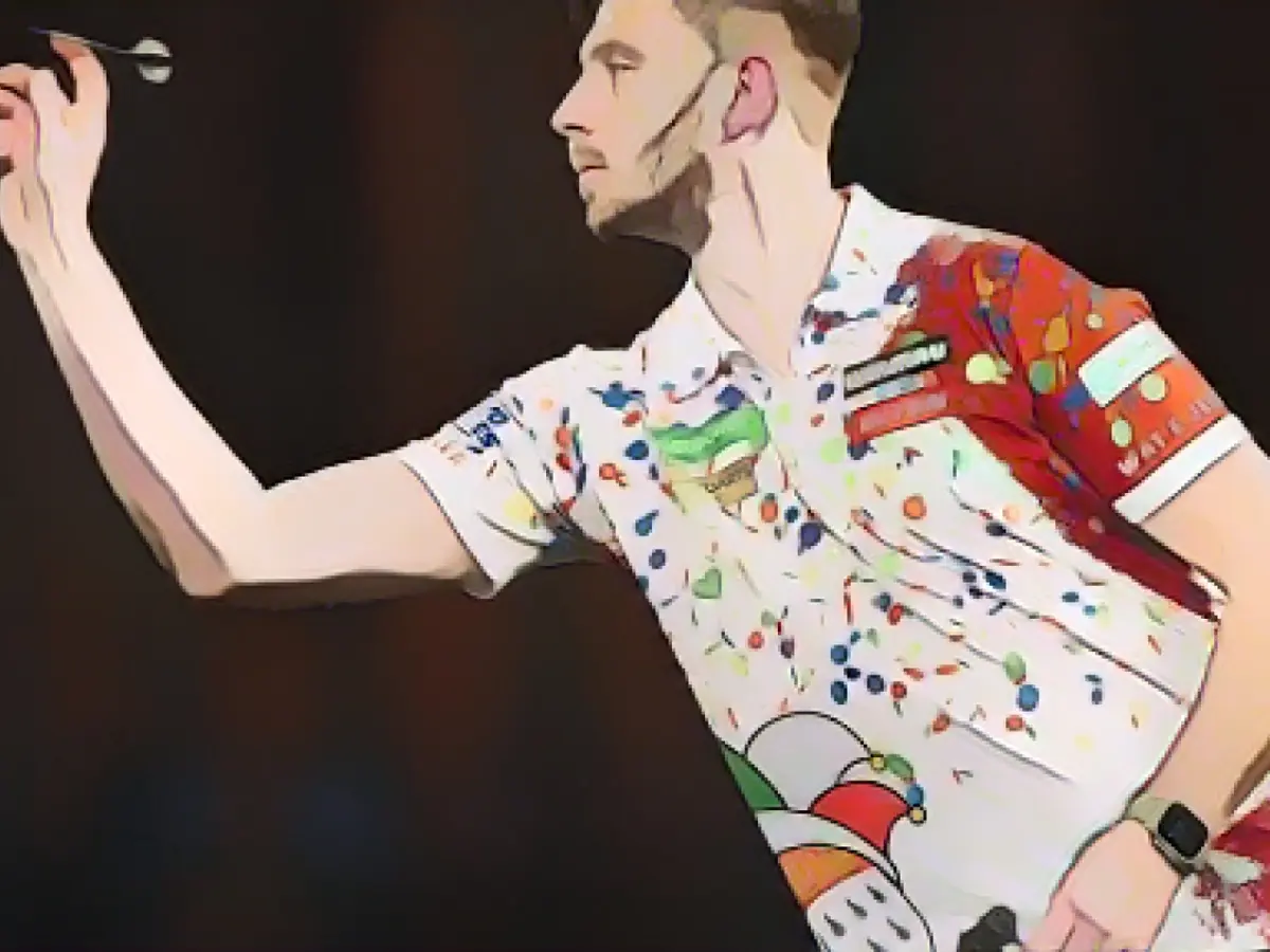 Coup repeats itself: Hempel defeats van den Bergh again