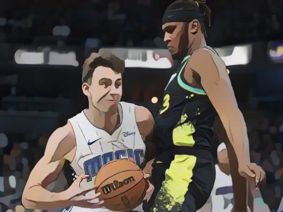 Wagner brothers turn the tide at Orlando Magic