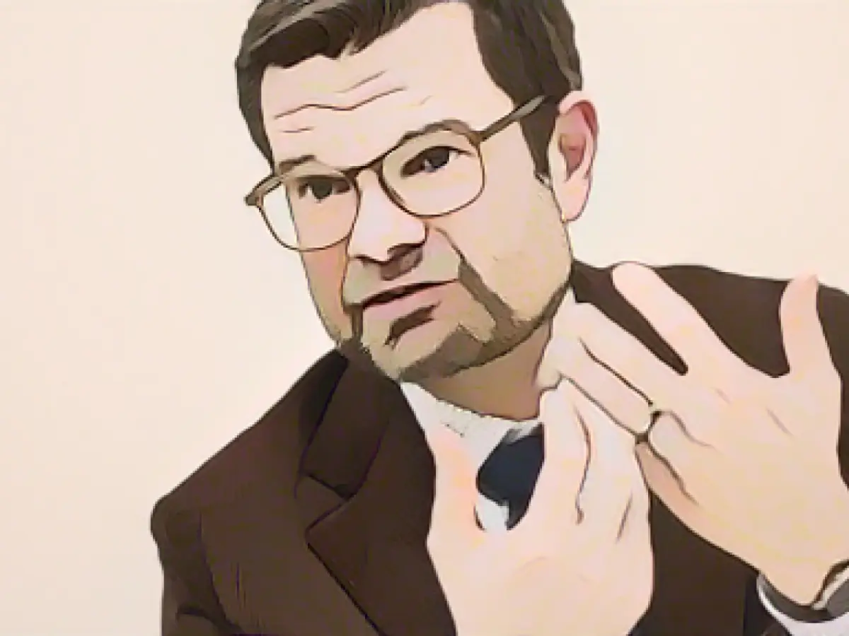 Bushman for commitment to Israel in naturalizations