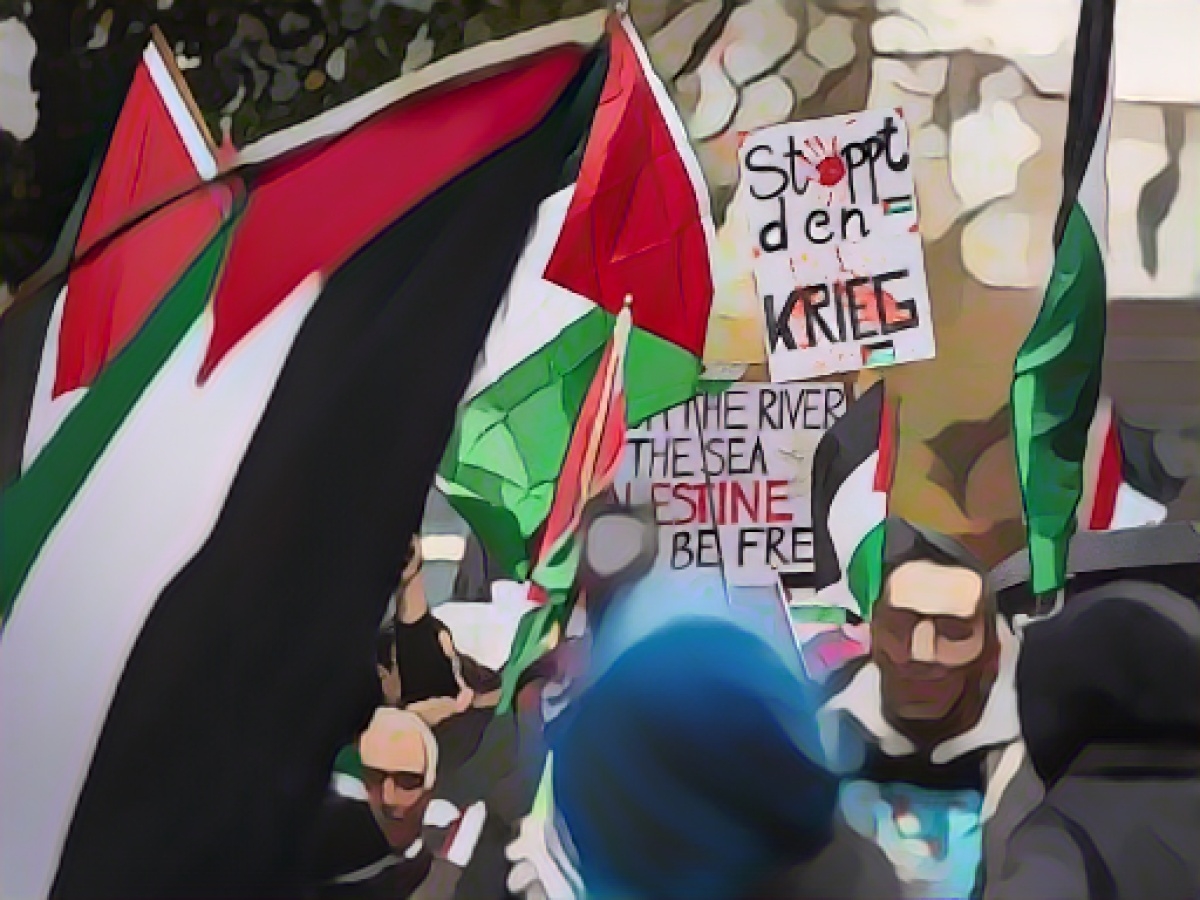 Thousands take part in pro-Palestinian demonstration