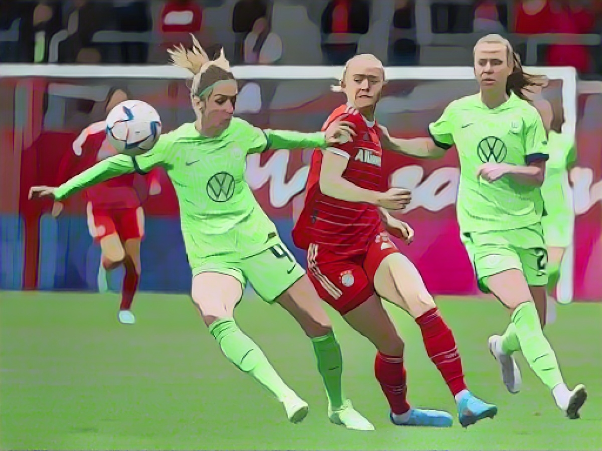 Champions FC Bayern welcome Wolfsburg for top match