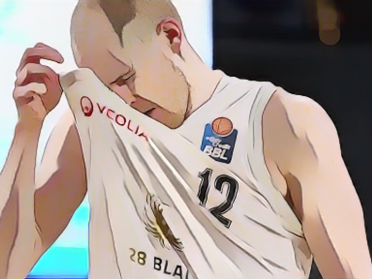 Pressure confession from Towers star