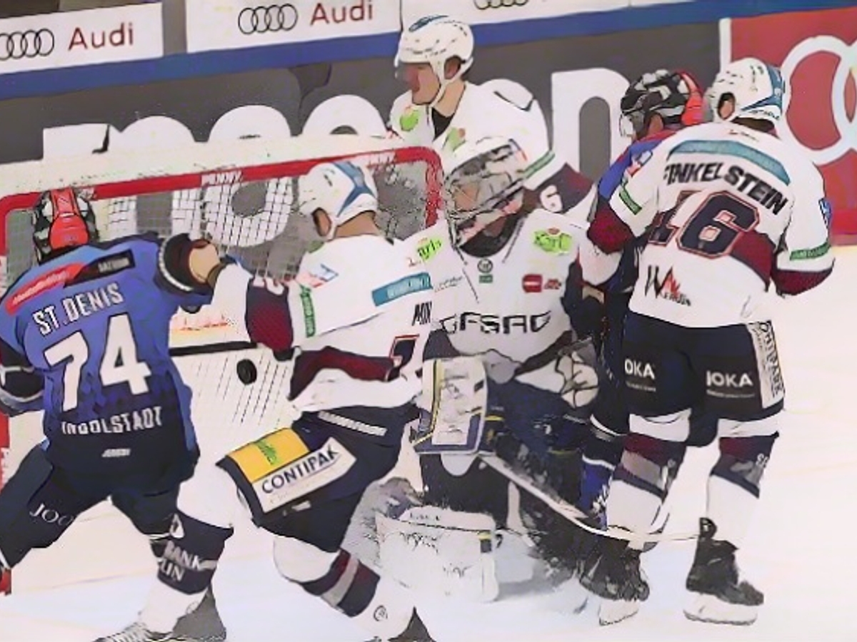 Polar bears don't turn a slip-up into a series