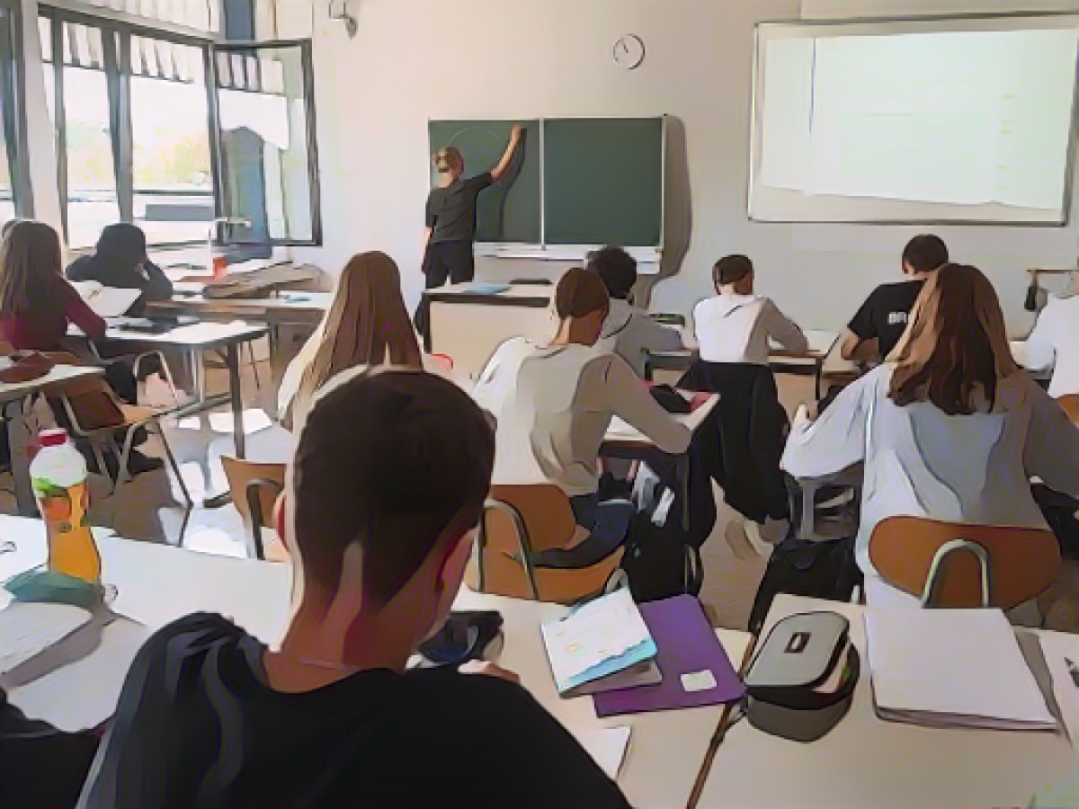 Mental stress at work: Help for teachers and educators