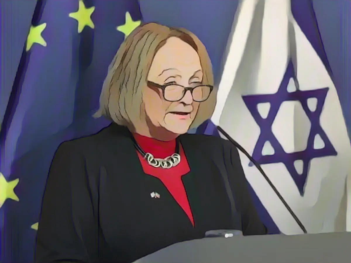 Anti-Semitism commissioner corrects demands for demos