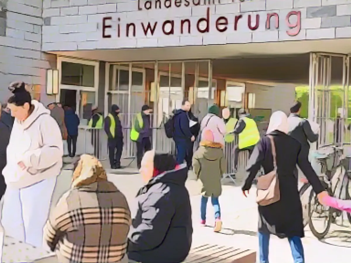 Secret report reveals failure of asylum authorities