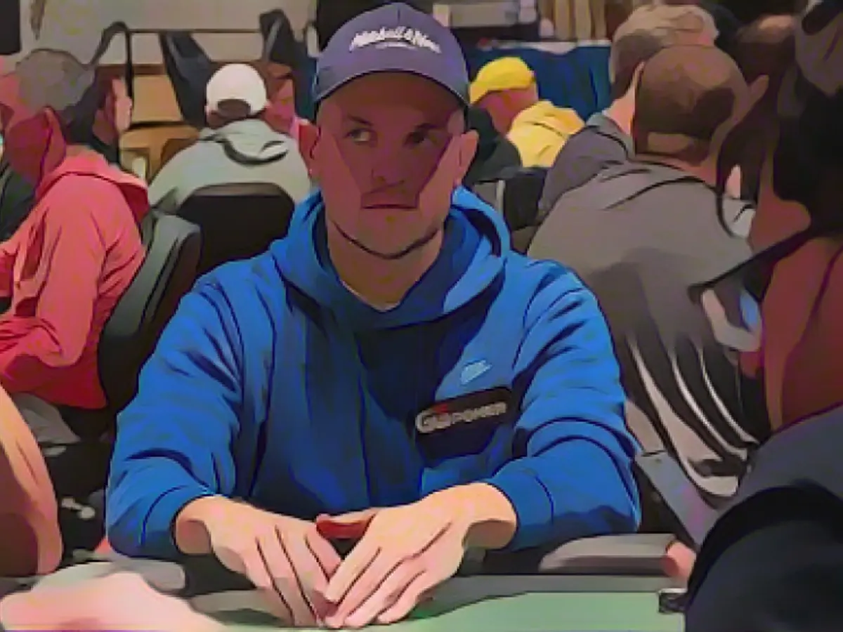 Poker trio chases gold bracelet and million-dollar jackpot